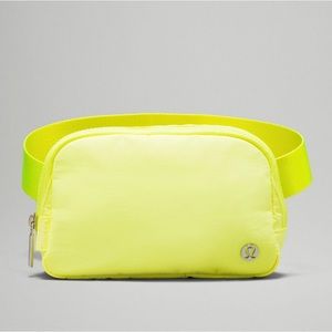 NWT Lululemon Everywhere Belt Bag 1L Electric Lemon
